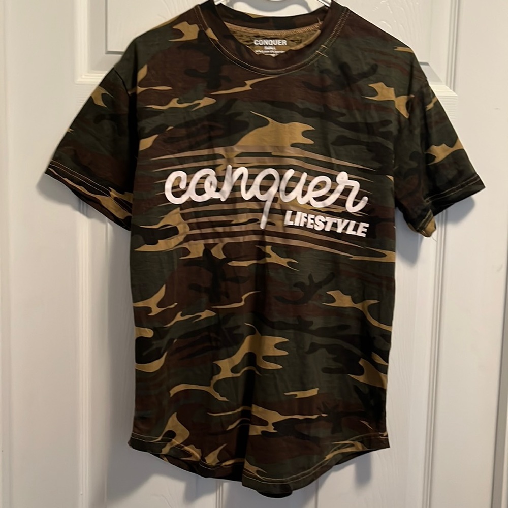 Conquer Short Sleeve T-Shirt Camouflage